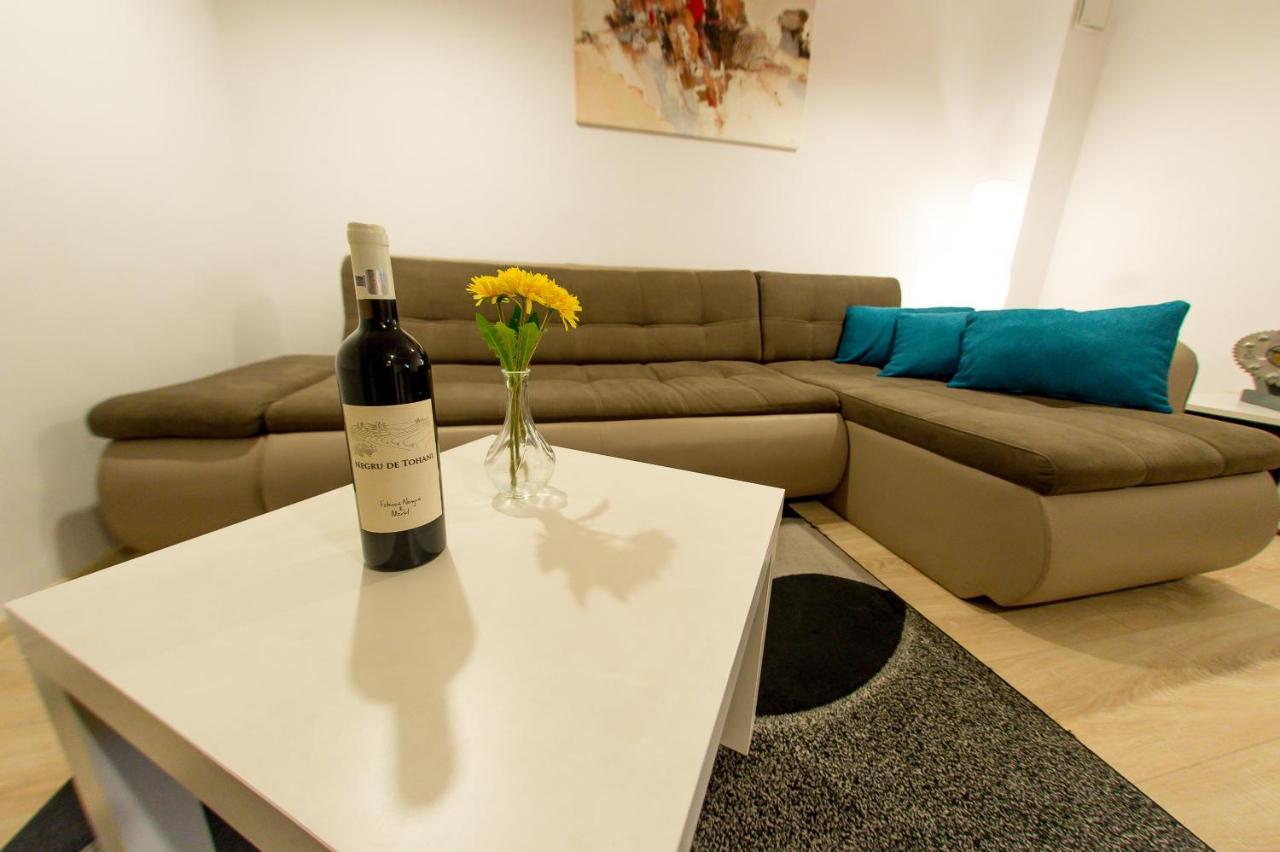 Terezianum Apartments, Free Parking Sibiu Luaran gambar