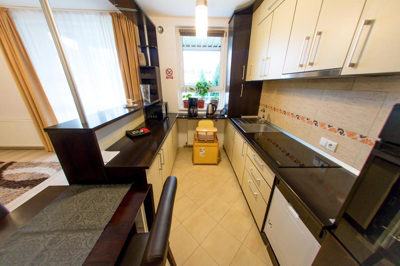 Terezianum Apartments, Free Parking Sibiu Luaran gambar