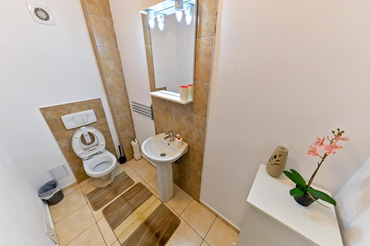 Terezianum Apartments, Free Parking Sibiu Luaran gambar