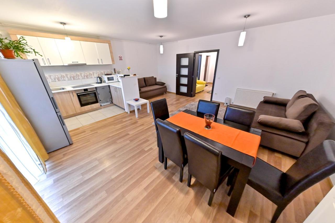 Terezianum Apartments, Free Parking Sibiu Luaran gambar
